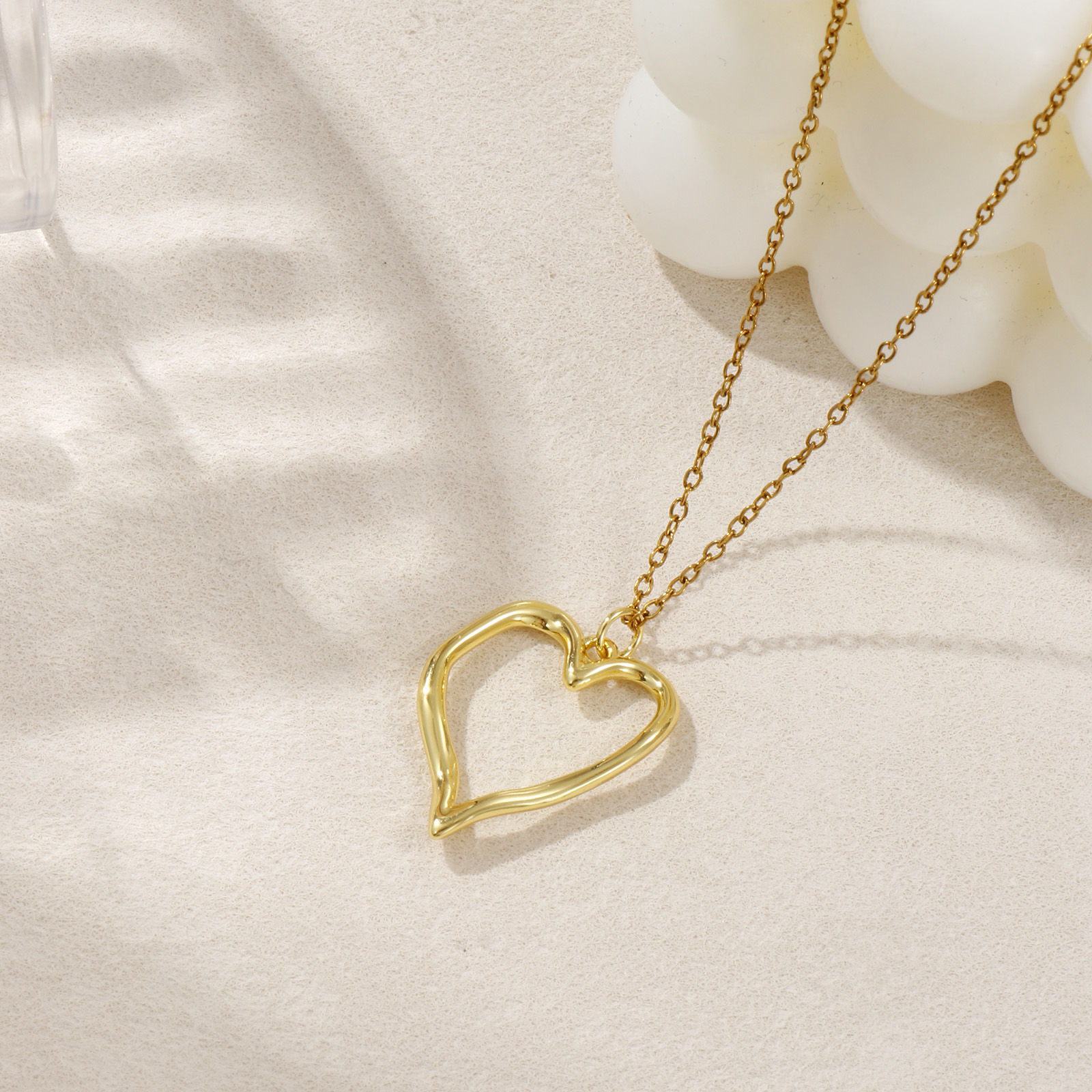 Picture of 2 PCs Eco-friendly Brass Valentine's Day Charms 18K Real Gold Plated Heart 28mm x 20mm