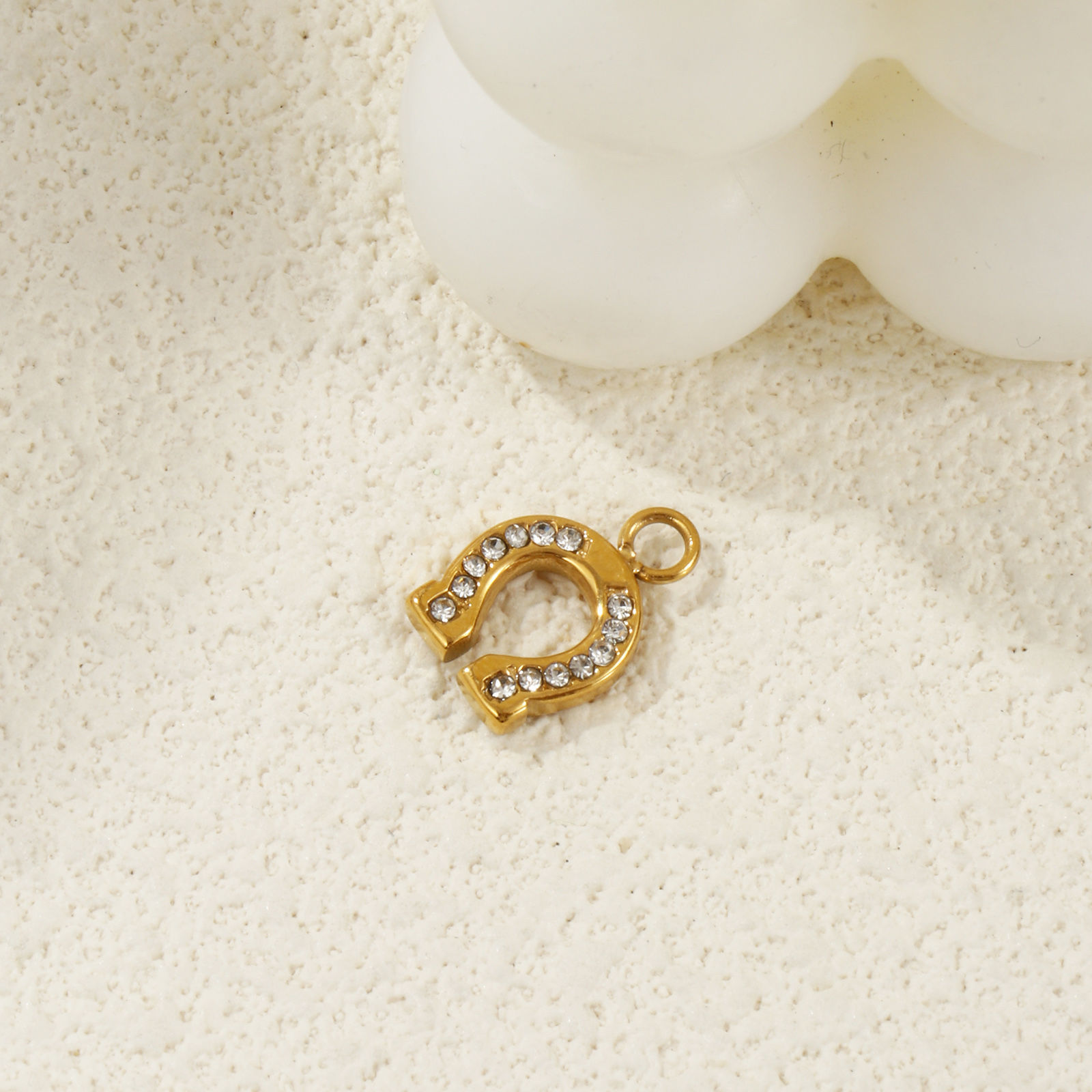 Bild von 1 Stück Umweltfreundliche PVD-Vakuumbeschichtung 304 Edelstahl West-Cowboy Charms 18K Echtgold plattiert Hufeisen Klar Zirkonia 14mm x 9.5mm
