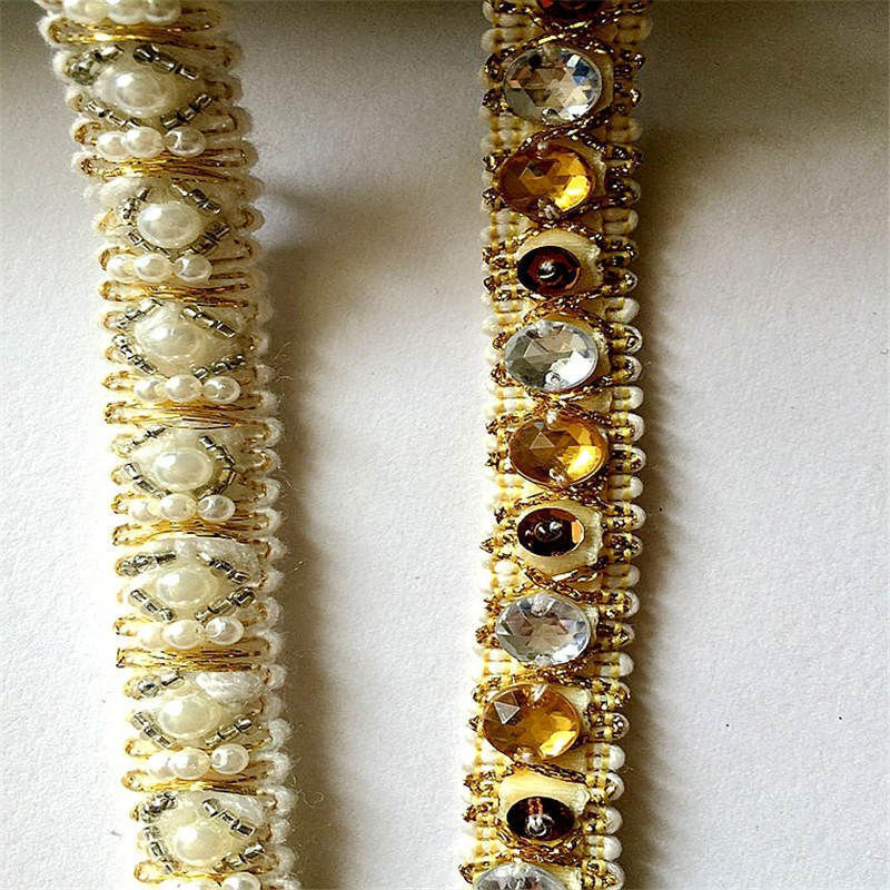 Изображение 1 Yard Polyester & Acrylic Jacquard Webbing Ribbon White Beaded 15mm