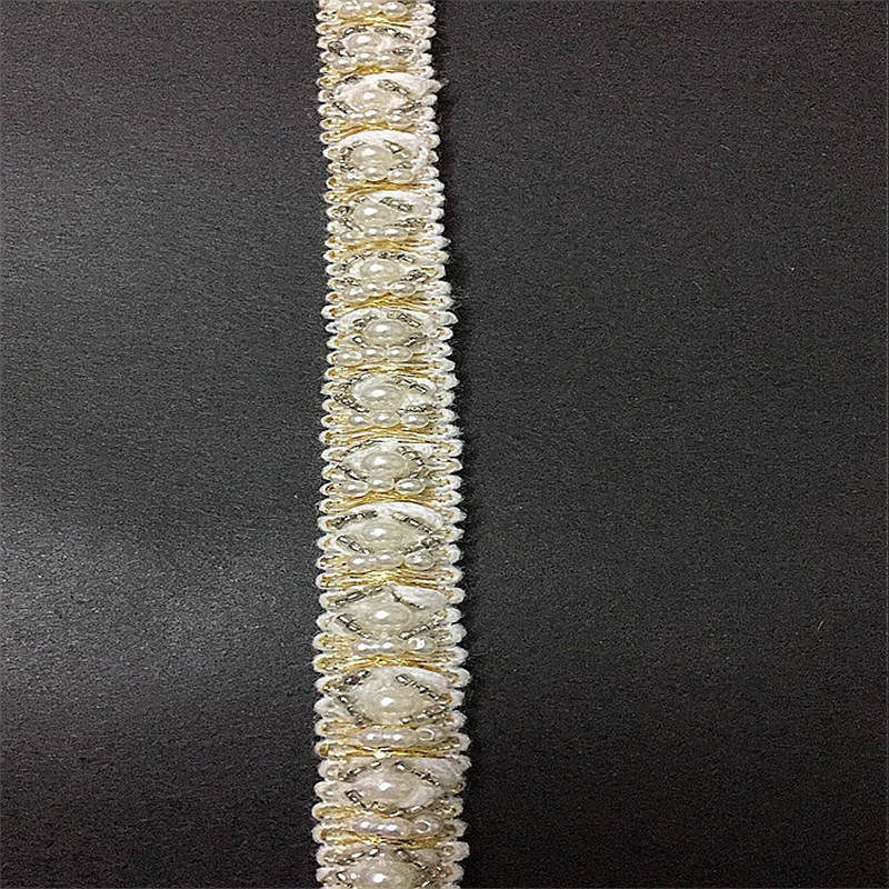 Изображение 1 Yard Polyester & Acrylic Jacquard Webbing Ribbon White Beaded 15mm