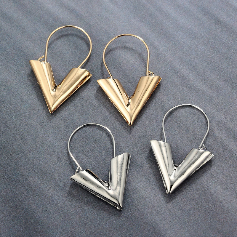 Picture of Simple Metal Earrings Silver Tone V Shape 3.7cm, 1 Pair