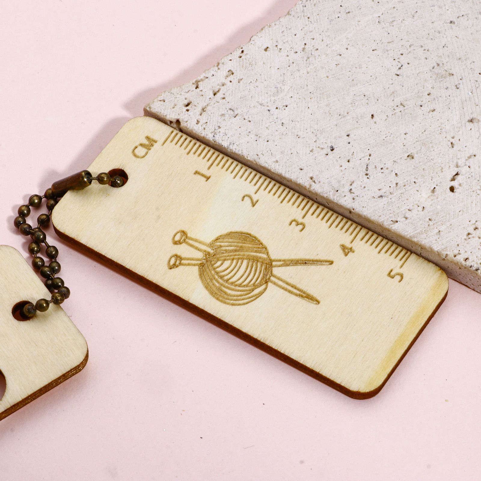 Imagen de 1 Juego ( 2Unidades/Juego) Madera Herramienta de Medición de Regla de Calibre de Aguja de Tejer Rectángulo Natural 6.8cm x 3cm