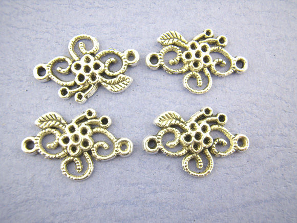 Imagen de Conectores Aleación Flor Plata Antigua Hueco 15mm x 24mm, 35 Unidades