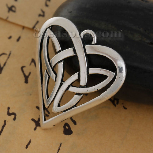 Bild von Messing Anhänger Herz Antiksilber Keltisch Knoten Hohl 31mm x 29mm, 2 Stücke