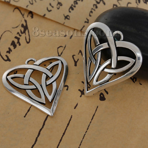 Bild von Messing Anhänger Herz Antiksilber Keltisch Knoten Hohl 31mm x 29mm, 2 Stücke