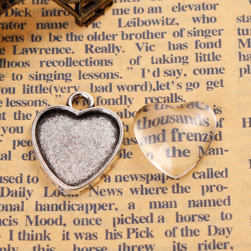 Picture of Zinc Based Alloy Cabochon Settings Charms Heart Antique Silver Color With Clear Glass Cabochons 21mm x18mm 16mm x16mm, 20 Sets