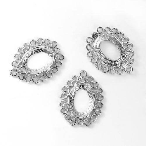 Picture of Zinc Based Alloy Cabochon Settings Pendants Round Silver Tone (Fits 18mm x 13mm ) (Can Hold ss11 Pointed Back Rhinestone) 32mm x 26mm, 10 PCs