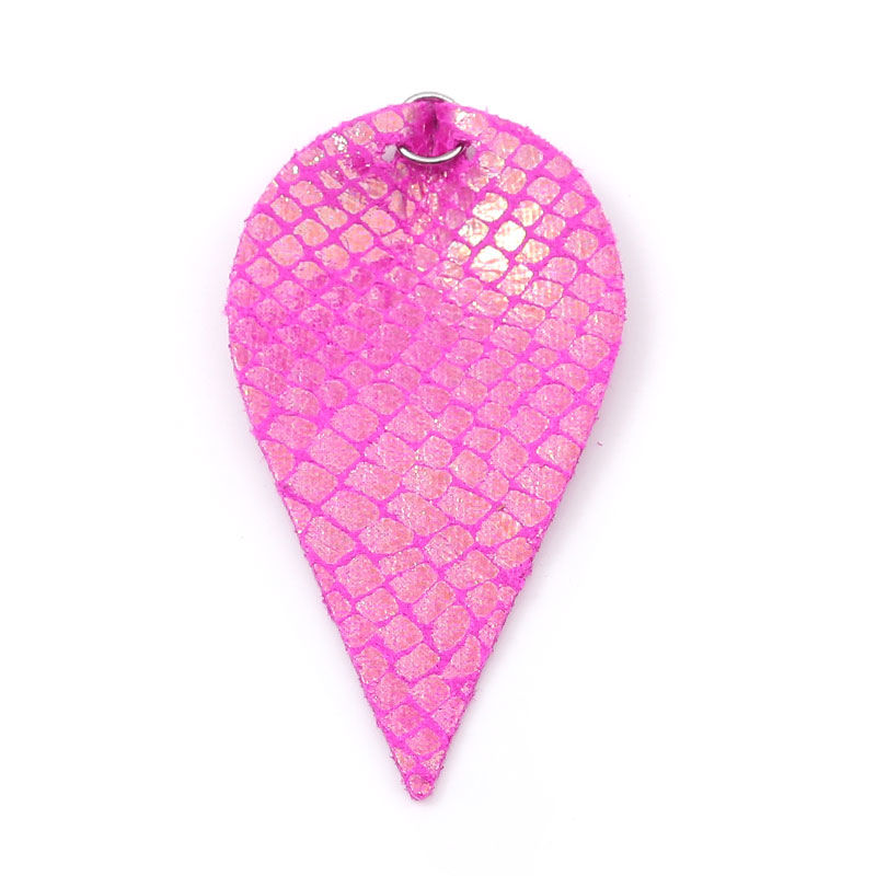 ポリウレタン ペンダント 葉 の画像