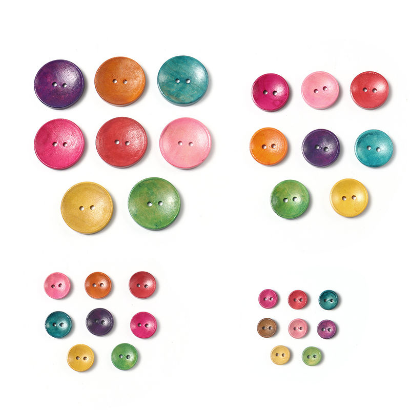 Picture of Natural Wood Sewing Button Scrapbooking Round At Random
