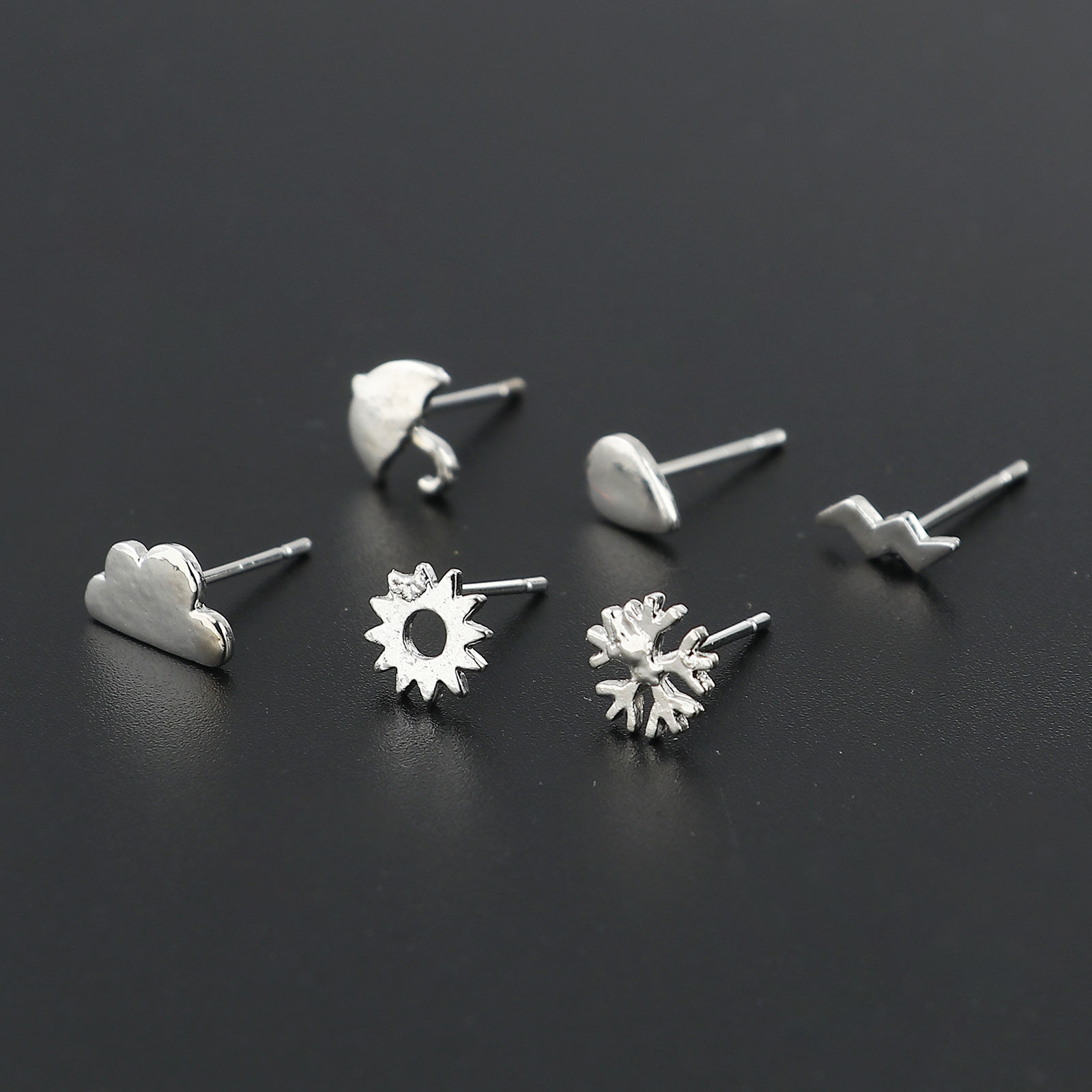 Picture of Zinc Based Alloy Weather Collection Ear Post Stud Earrings Findings Umbrella Silver Tone Cloud