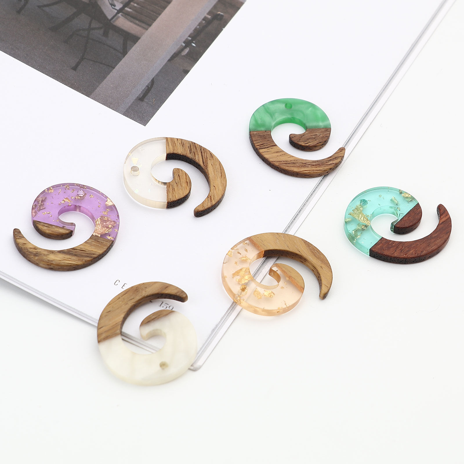 Picture of Resin & Wood Wood Effect Resin Charms Swirl Natural 28mm x 24mm, 3 PCs