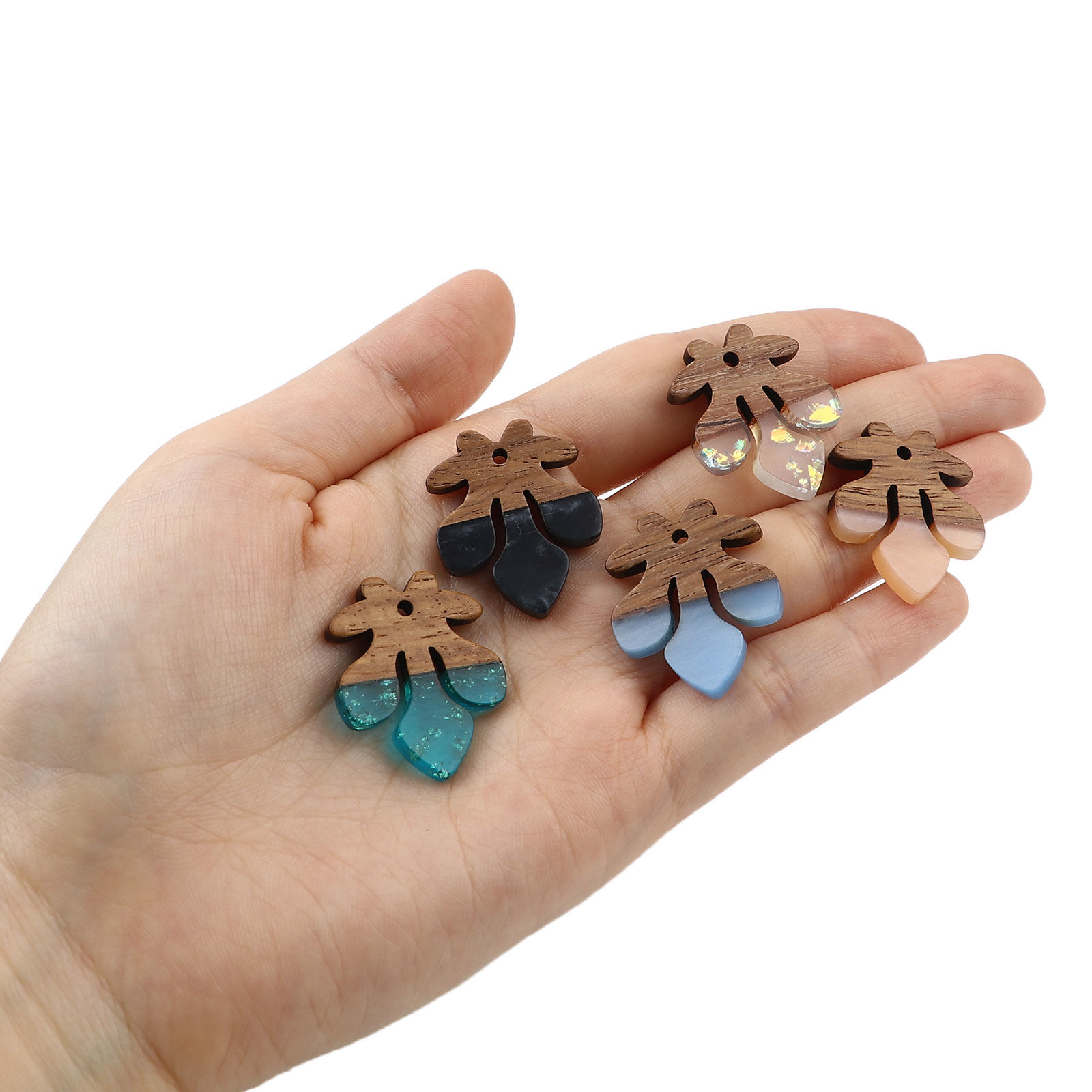 Image de Breloques en Résine & Bois Résine à Effet de Bois Feuille Couleur Naturelle 28mm x 23mm, 3 Pcs