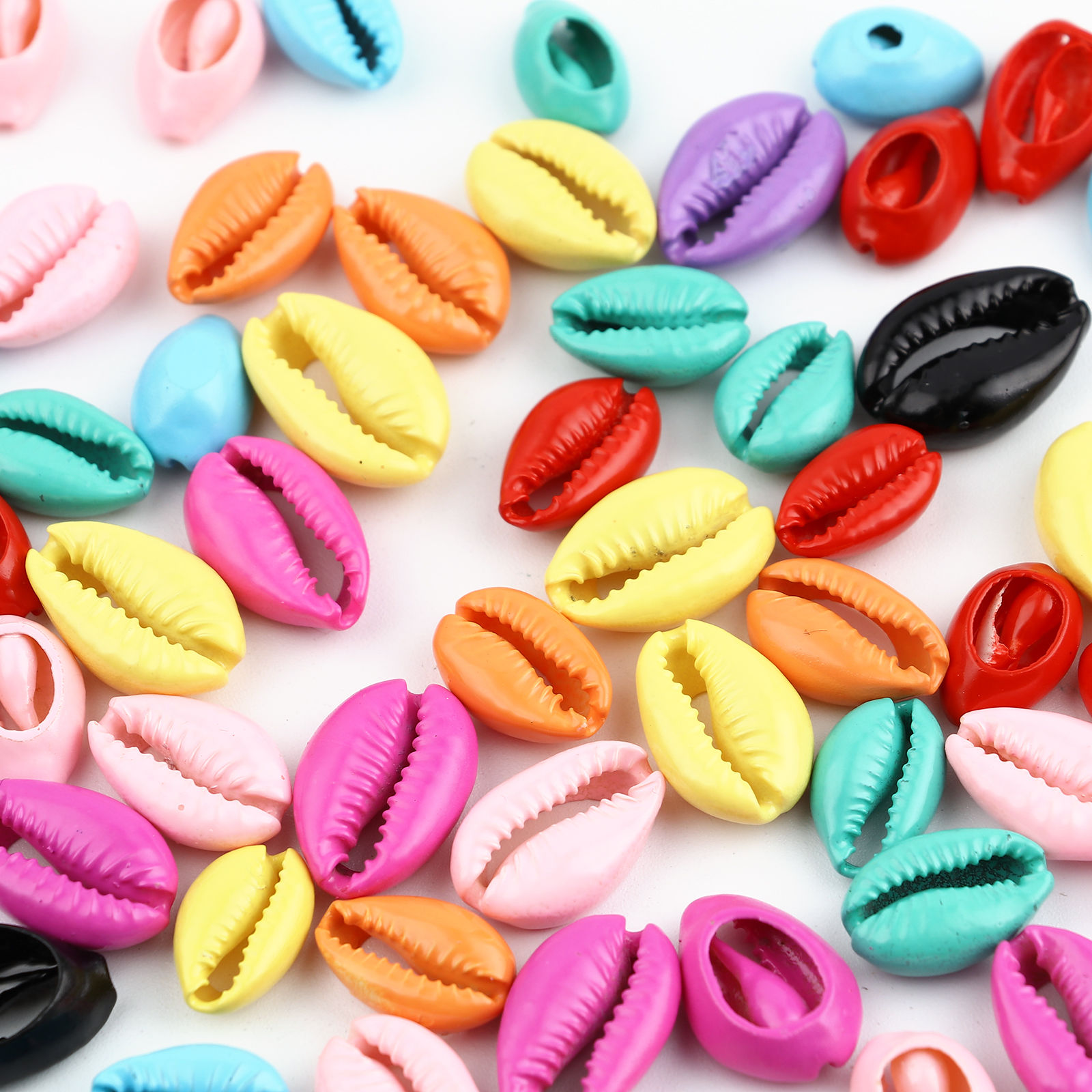 Picture of Natural Shell Charms Shell Multicolor
