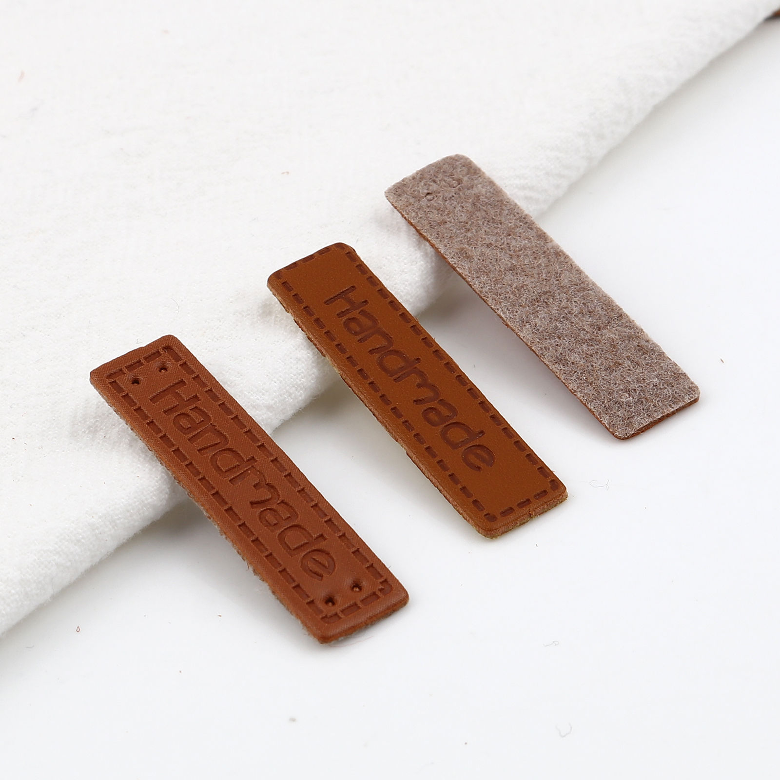 Picture of PU Leather Label Tags Irregular