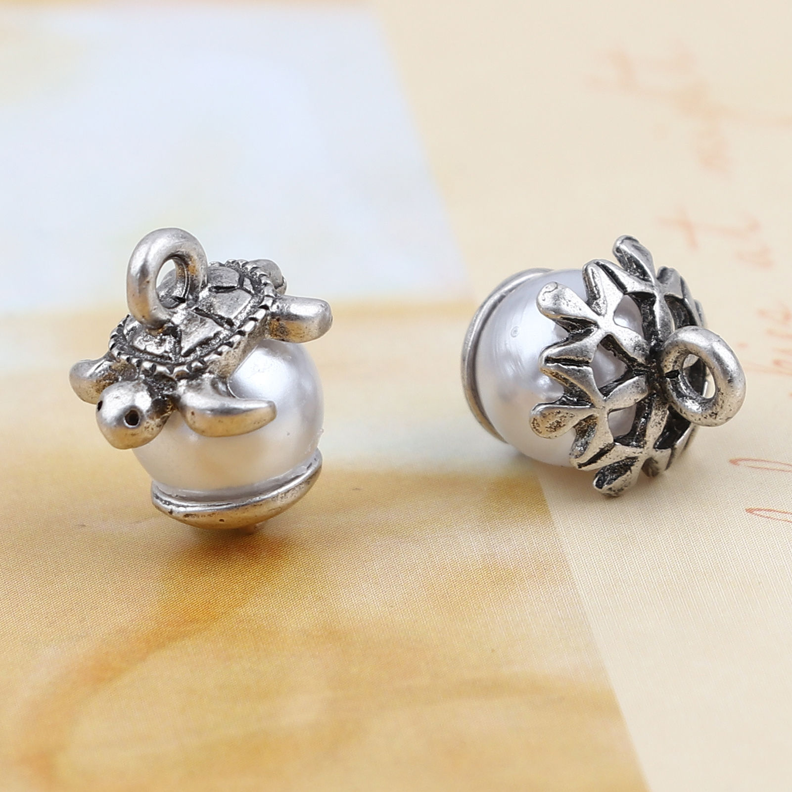 Изображение Цинковый Сплав Шапочки Для Бусин Круглые Античное Серебро 10 Комплектов