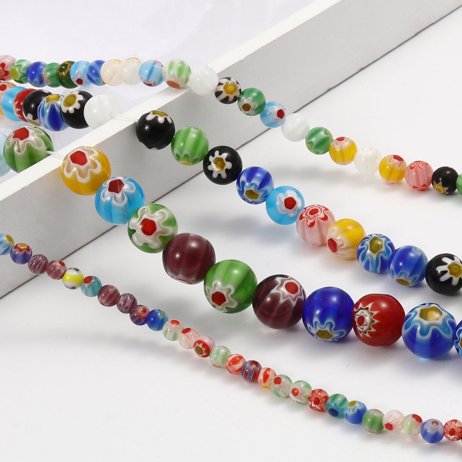 Bild von Muranoglas Millefiori-Perlen Rund Zufällig Mix Blumen 1 Strang