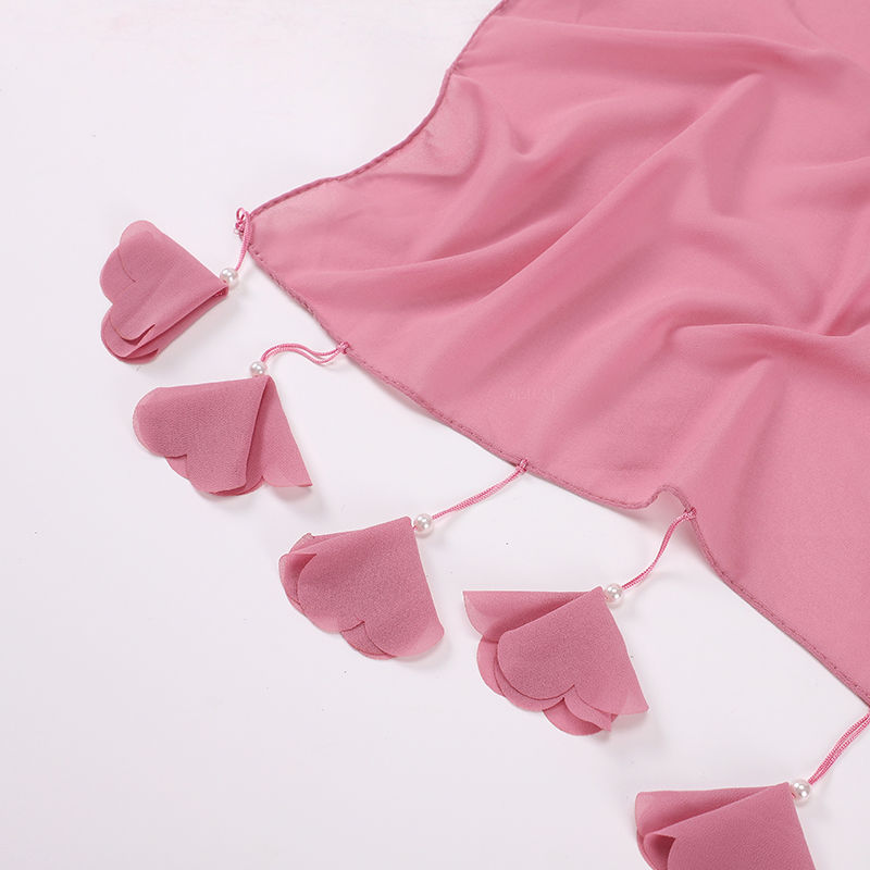 Изображение Chiffon Women's Hijab Scarf Solid Color Flower Tassel Imitation Pearls