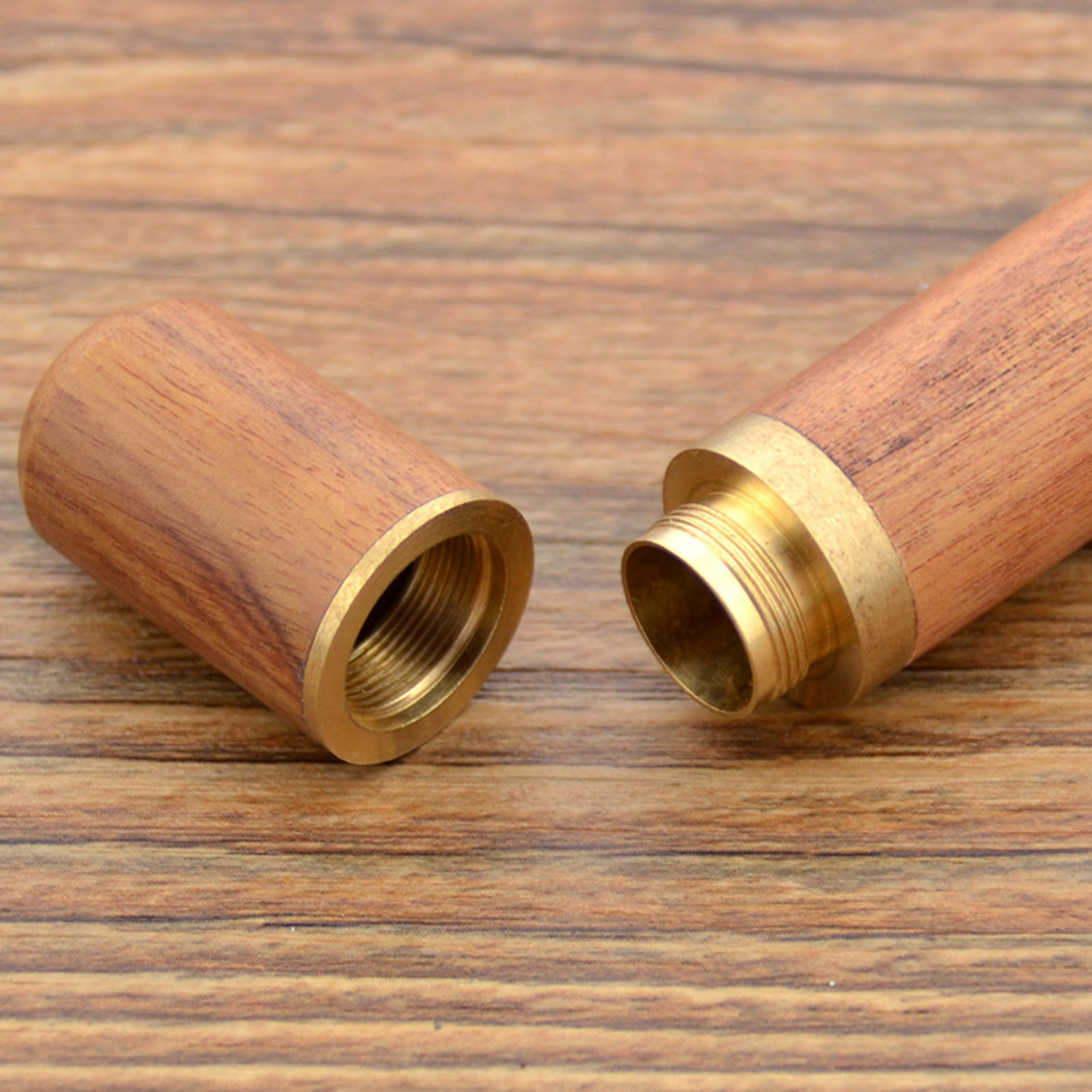 Image de Boîte de Stockage Aiguille en Bois Naturel Colonne Multicolore 8.5cm x 1.8cm, 1 Pièce