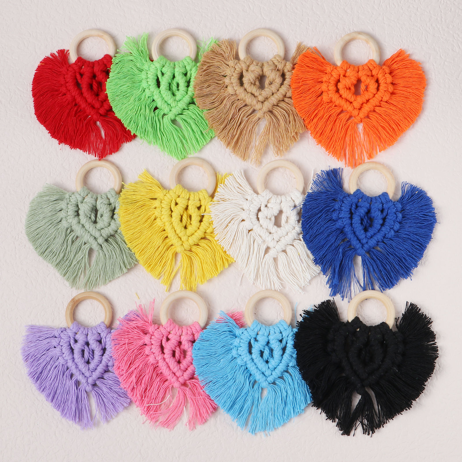 Immagine di Legno & Poliestere Nappine Ciondoli Cuore Multicolore 9.5cm x 9cm, 1 Pz