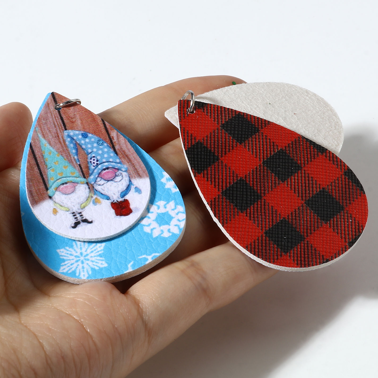 Изображение PU Рождество Подвески водяная капля Разноцветный 5.8см x 3.8см, 5 ШТ