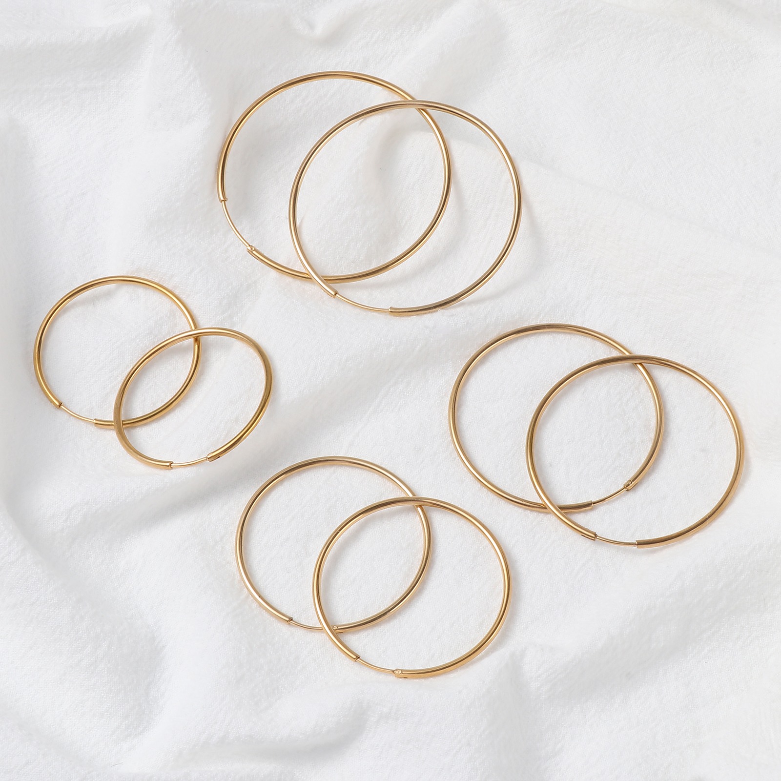 Image de Boucles d'Oreilles Créole Anneaux en Acier Inoxydable Doré Annulaire Epaisseur de Fil: (19 gauge), 1 Paire