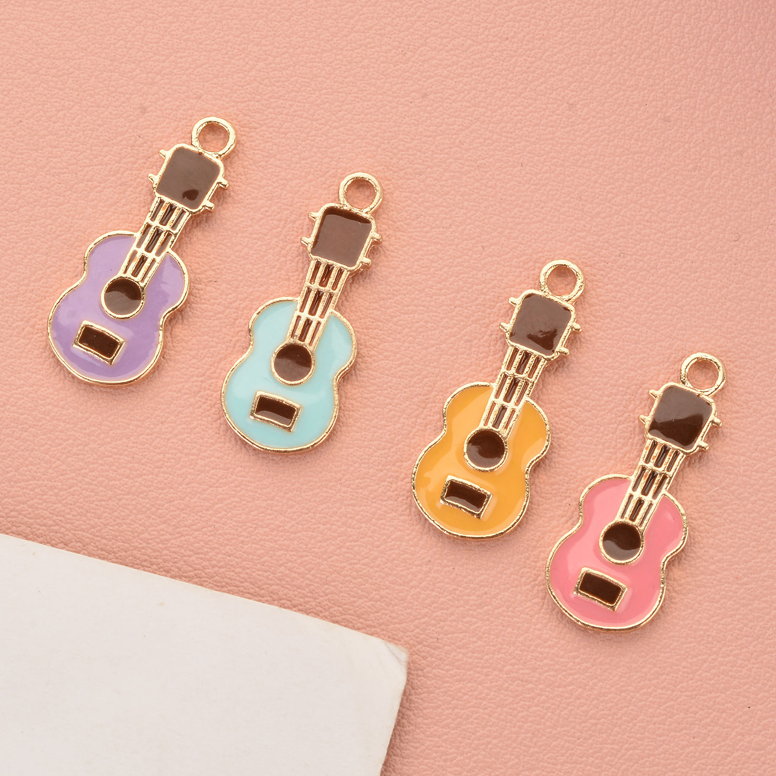 Imagen de Zamak Colgantes Charms Guitarra Instrumento Musical Chapado en Oro Multicolor Esmalte 23mm x 9mm, 10 Unidades