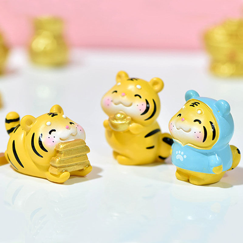 Imagen de Cute Fortune Tiger Resin Micro Landscape Miniature Decoration