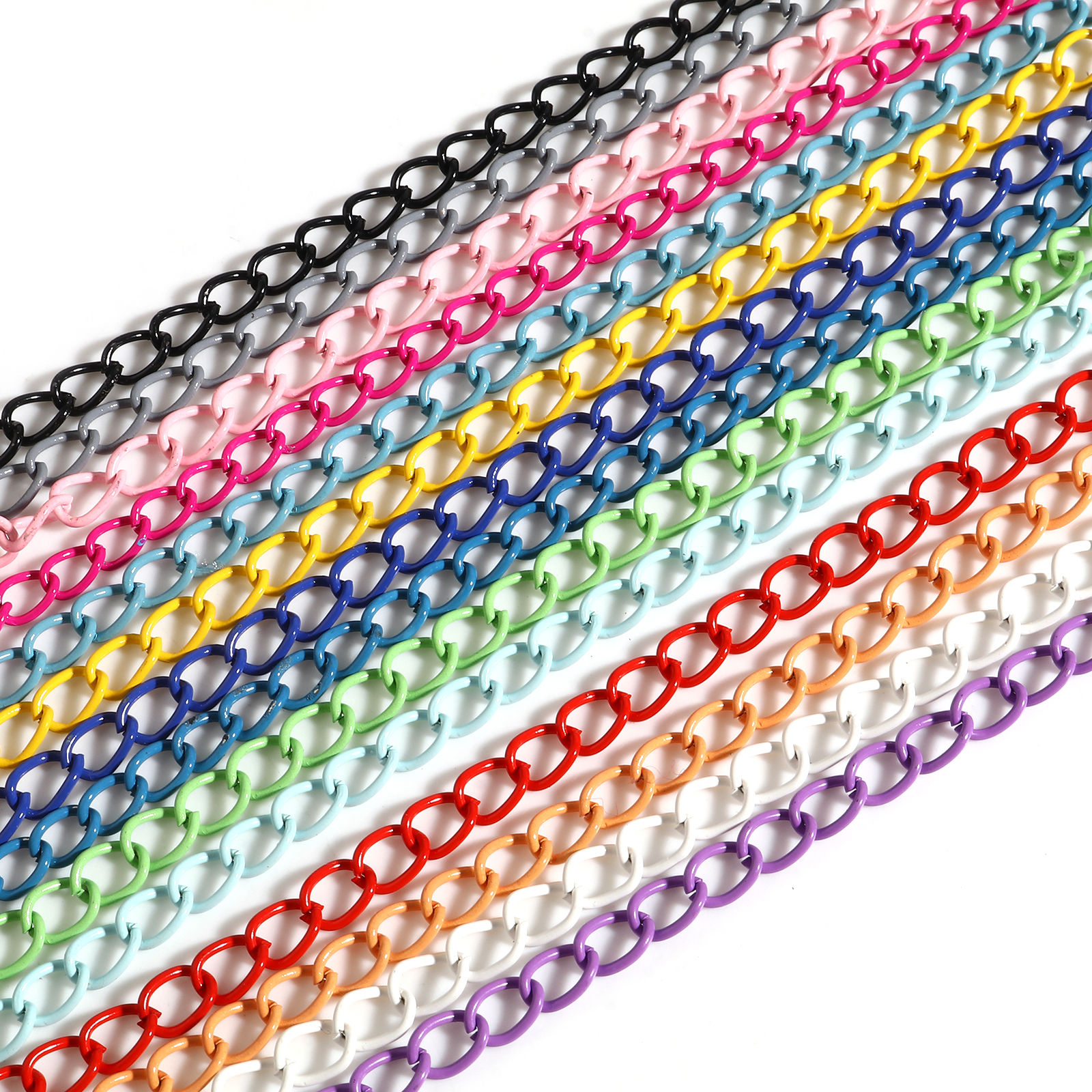Bild von Eisenlegierung Spritzlackierung Panzerkette Kette Bunt 7x5mm, 5 Meter
