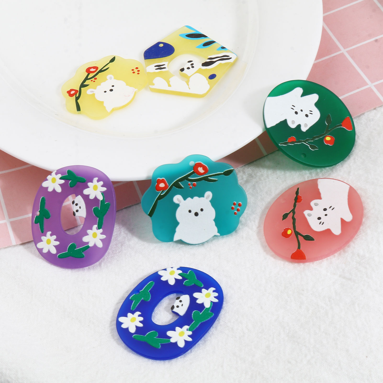 Picture of Resin Pendants Animal Multicolor 10 PCs
