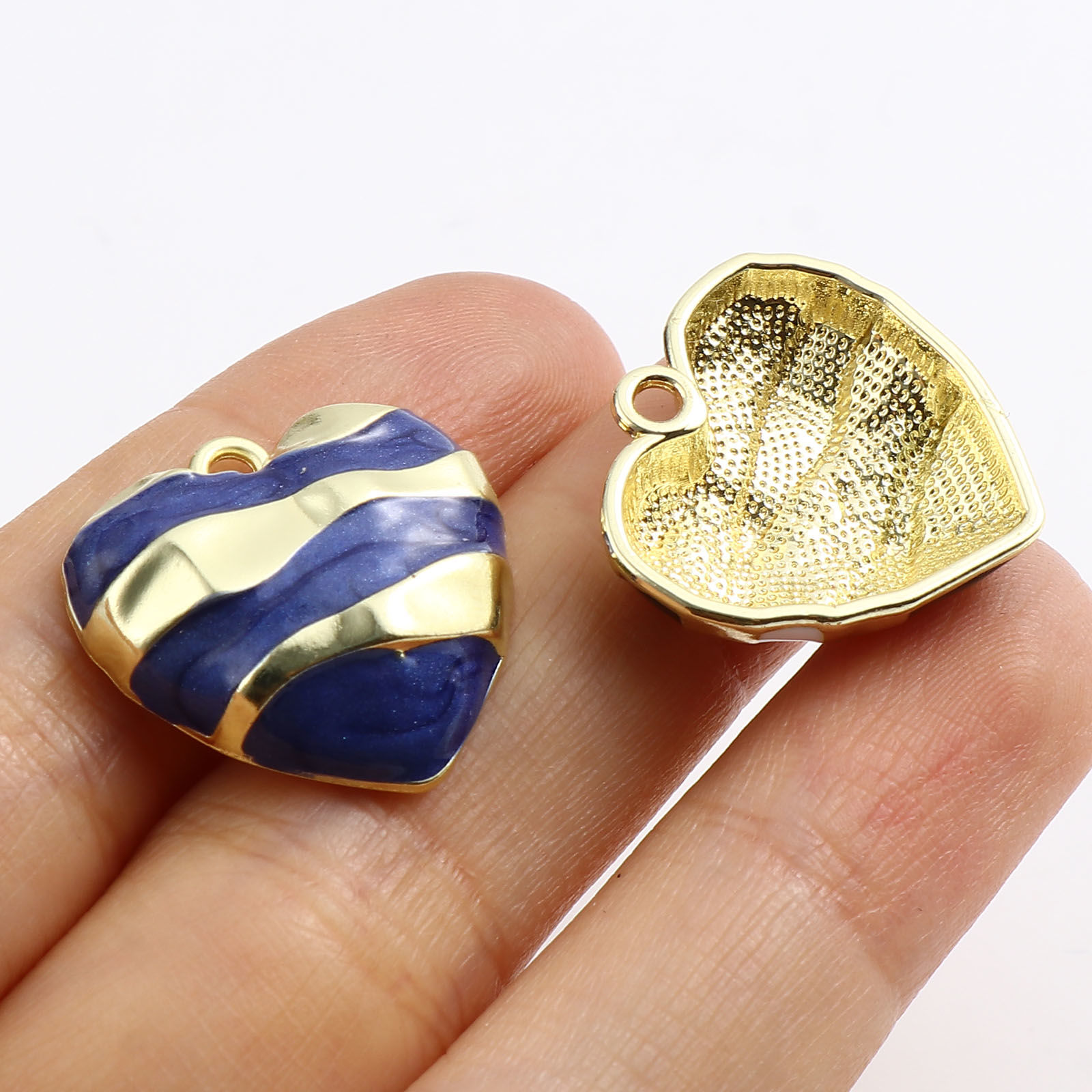 Imagen de Zamak día de San Valentín Colgantes Charms Corazón Chapado en Oro Multicolor Esmalte 20mm x 20mm, 5 Unidades
