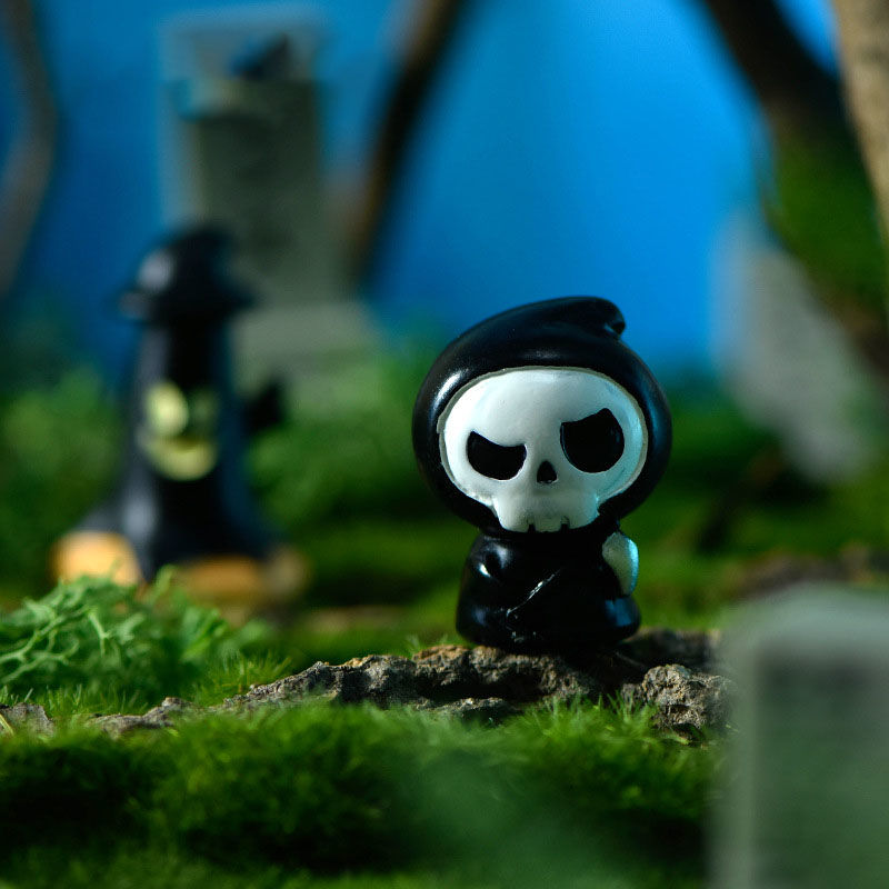 Изображение Halloween Flame Resin Micro Landscape Miniature Decoration