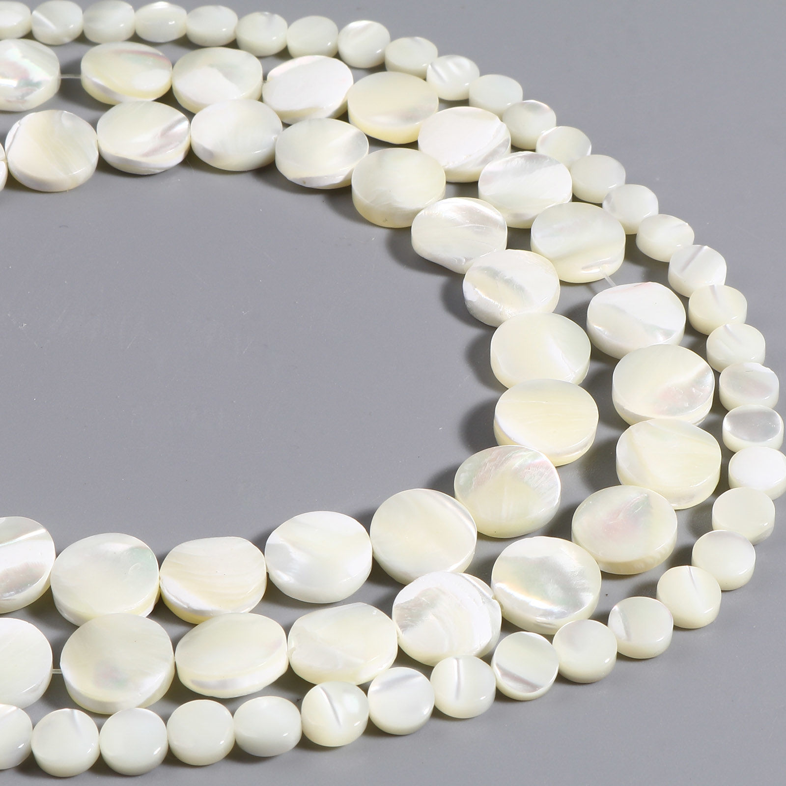 Picture of Natural Shell Loose Beads Flat Round Creamy-White 1 Strand