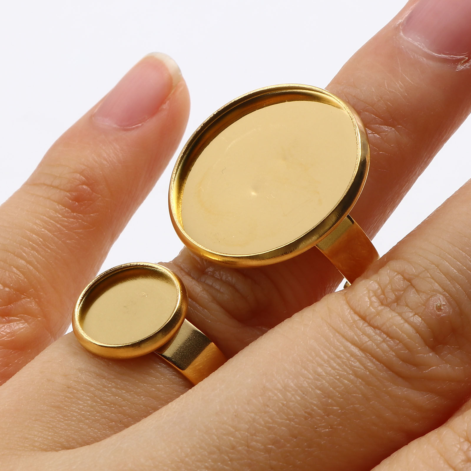 Picture of Stainless Steel Open Adjustable Rings Gold Plated Round Cabochon Settings 17.3mm(US Size 7), 1 Piece