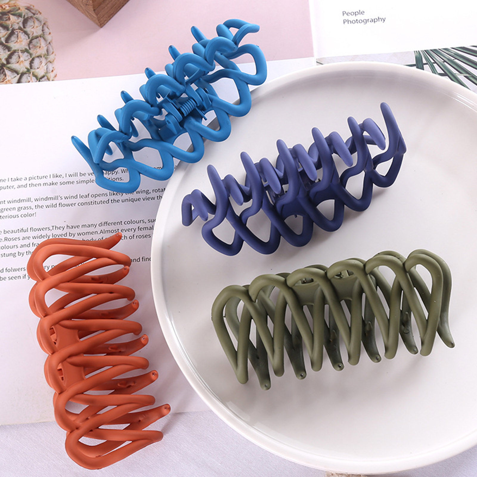 Picture of Acrylic Hair Clips Multicolor Geometric Frosted 1 Piece