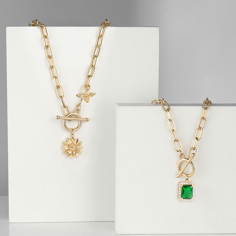 Bild von 1 Strang Umweltfreundliche Vakuumbeschichtung Stilvoll Stilvoll 18K Echtgold plattiert Kupfer + Strass Büroklammerkette Herz Anhänger Halskette Für Frauen Muttertag