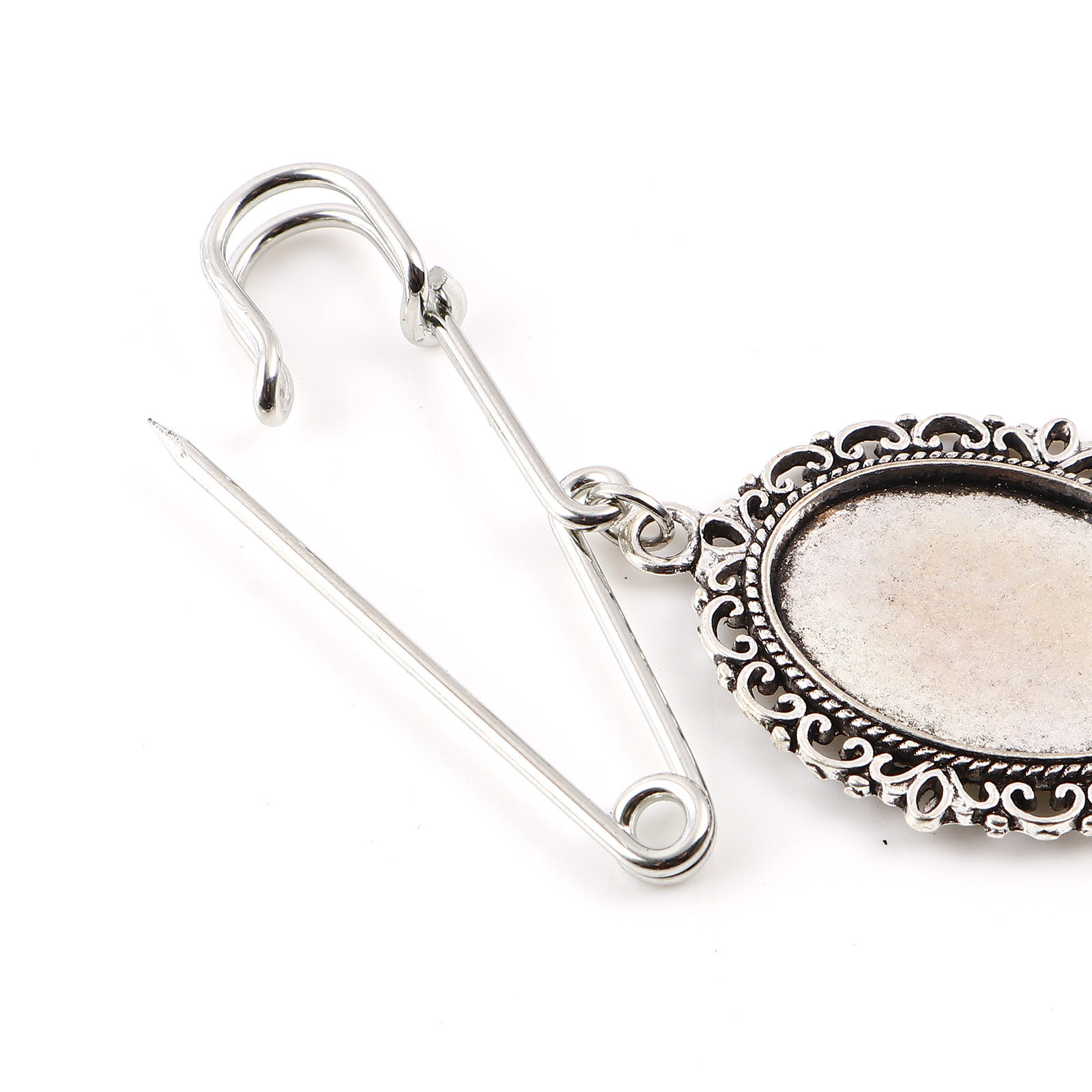 Picture of Zinc Based Alloy Cabochon Settings Pin Brooches Findings Pin Antique Silver Color Cabochon Settings 2 PCs