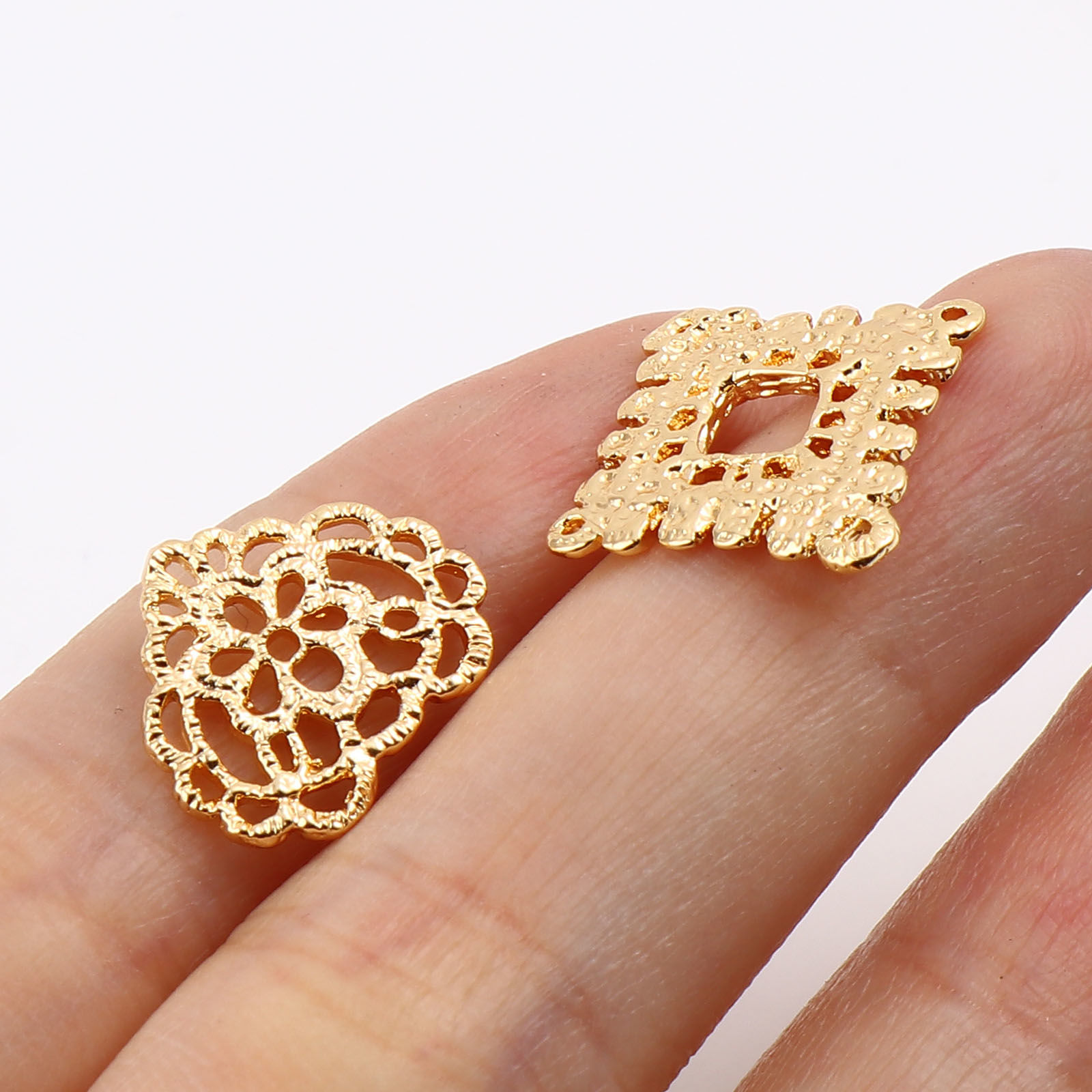 Изображение Латунь Филигранные цветок железа Коннекторы фурнитуры 18K настоящее золото с покрытием 5 ШТ