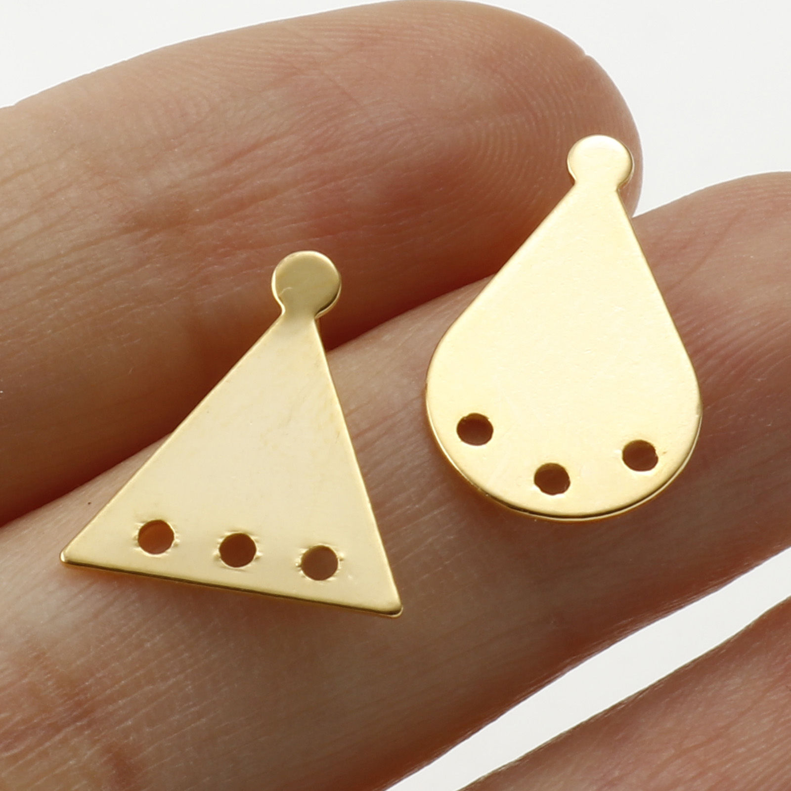 Bild von Messing Ohrringzubehör Echtgold plattiert Geometrie Message " M/Öse " Drahtstärke: 0,8mm, 4 Stück