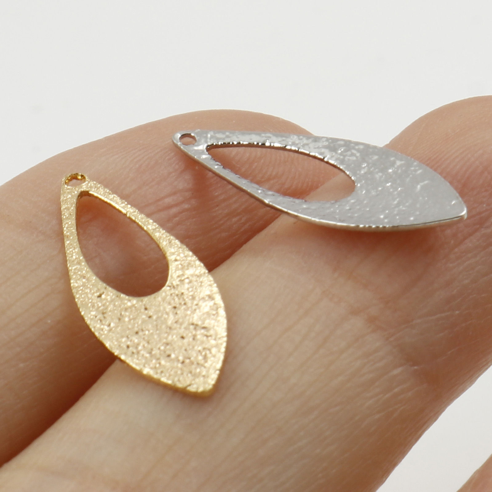 Imagen de Latón Colgantes Charms Hoja Oro lleno Polvo Estelar 19mm x 7mm, 10 Unidades