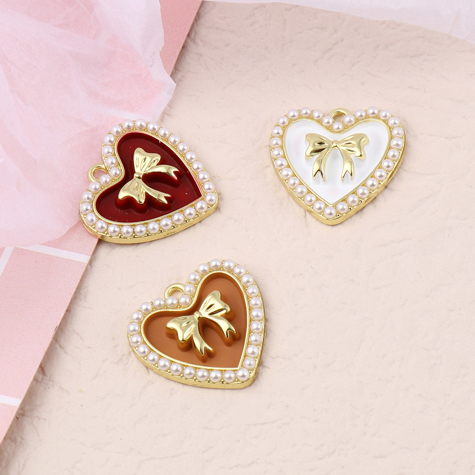 Bild von Zinklegierung Charms Herz Vergoldet Bunt Schleife Emaille 21mm x 21mm, 5 Stück