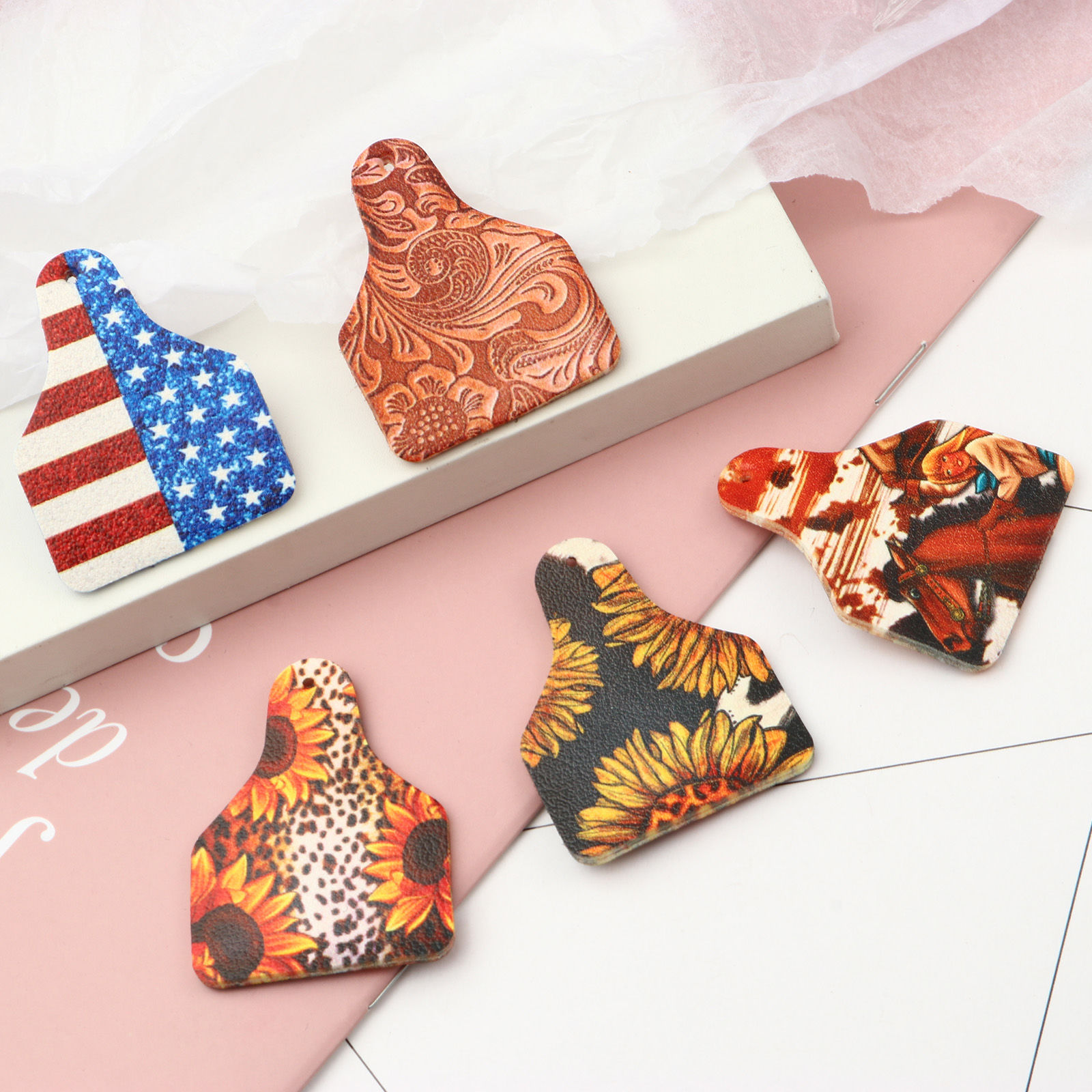 Изображение PU Подвески Бутылка пива Разноцветный 5 ШТ