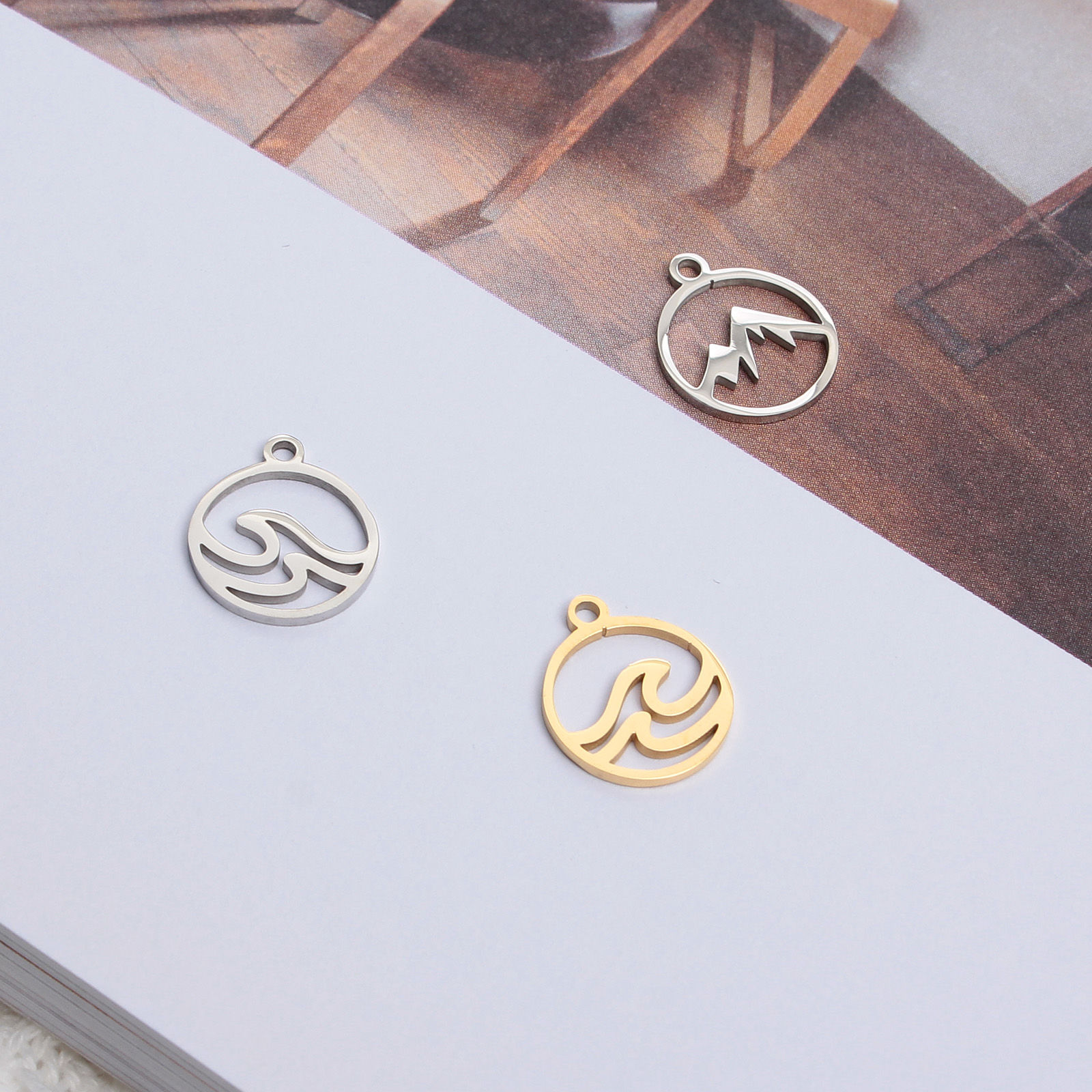 Picture of Stainless Steel Charms Multicolor Round Hollow