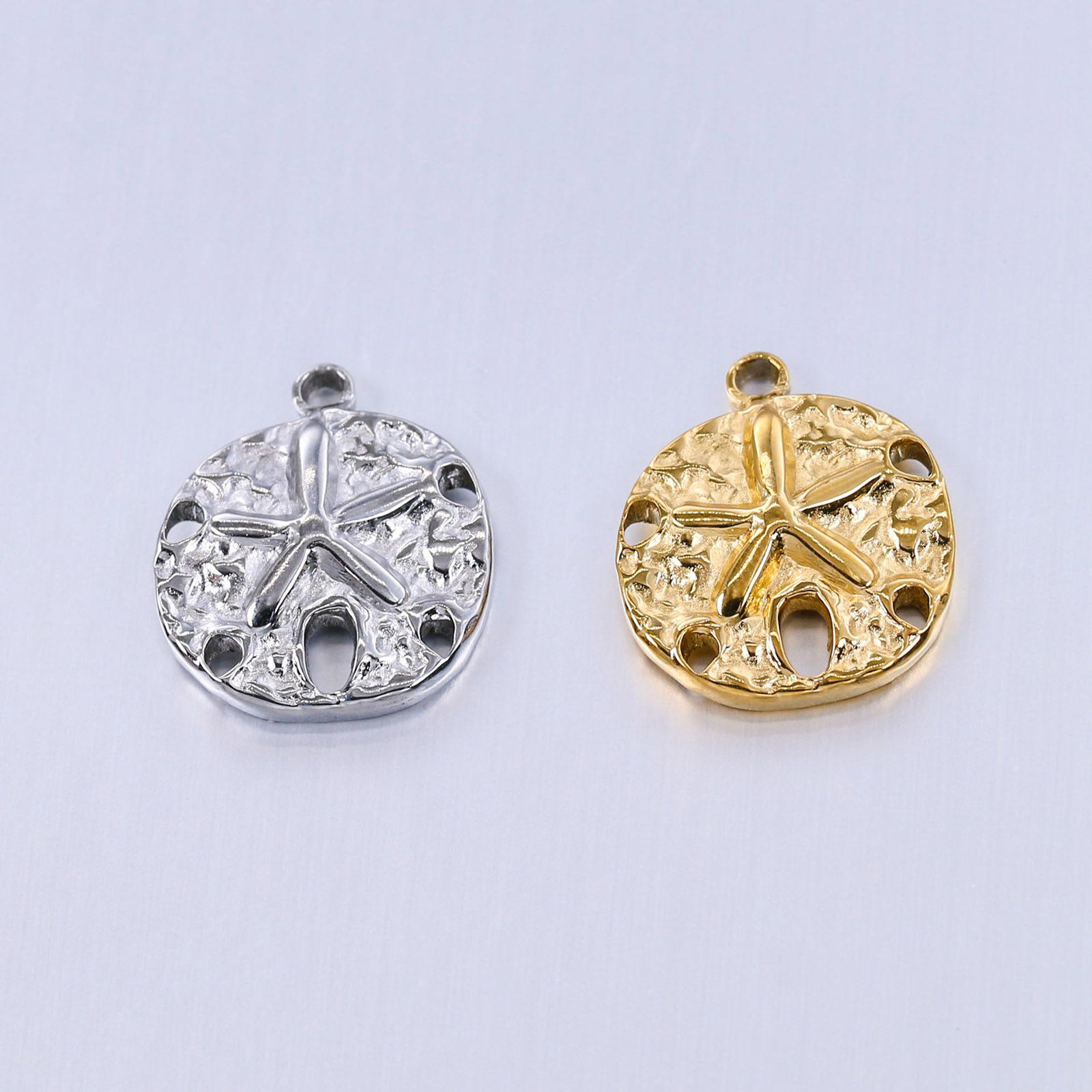 Picture of Stainless Steel Ocean Jewelry Charms Multicolor Round Disc Star Fish 17mm x 15mm, 1 Piece