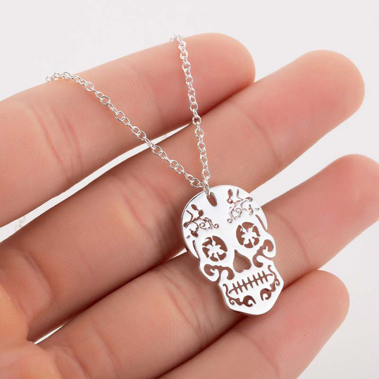Imagen de Acero Inoxidable Halloween Cable Cadena Cruz Collares Multicolor Cráneo Filigrana Hueco 45cm longitud, 1 Unidad