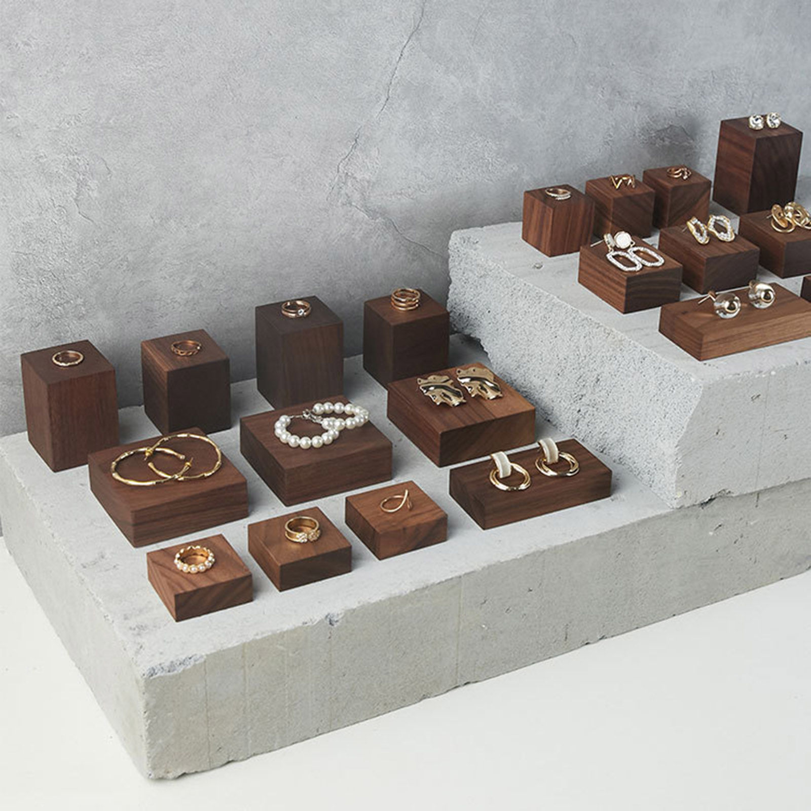 Picture of Walnut Jewelry Displays Holder Rack Dark Brown 
