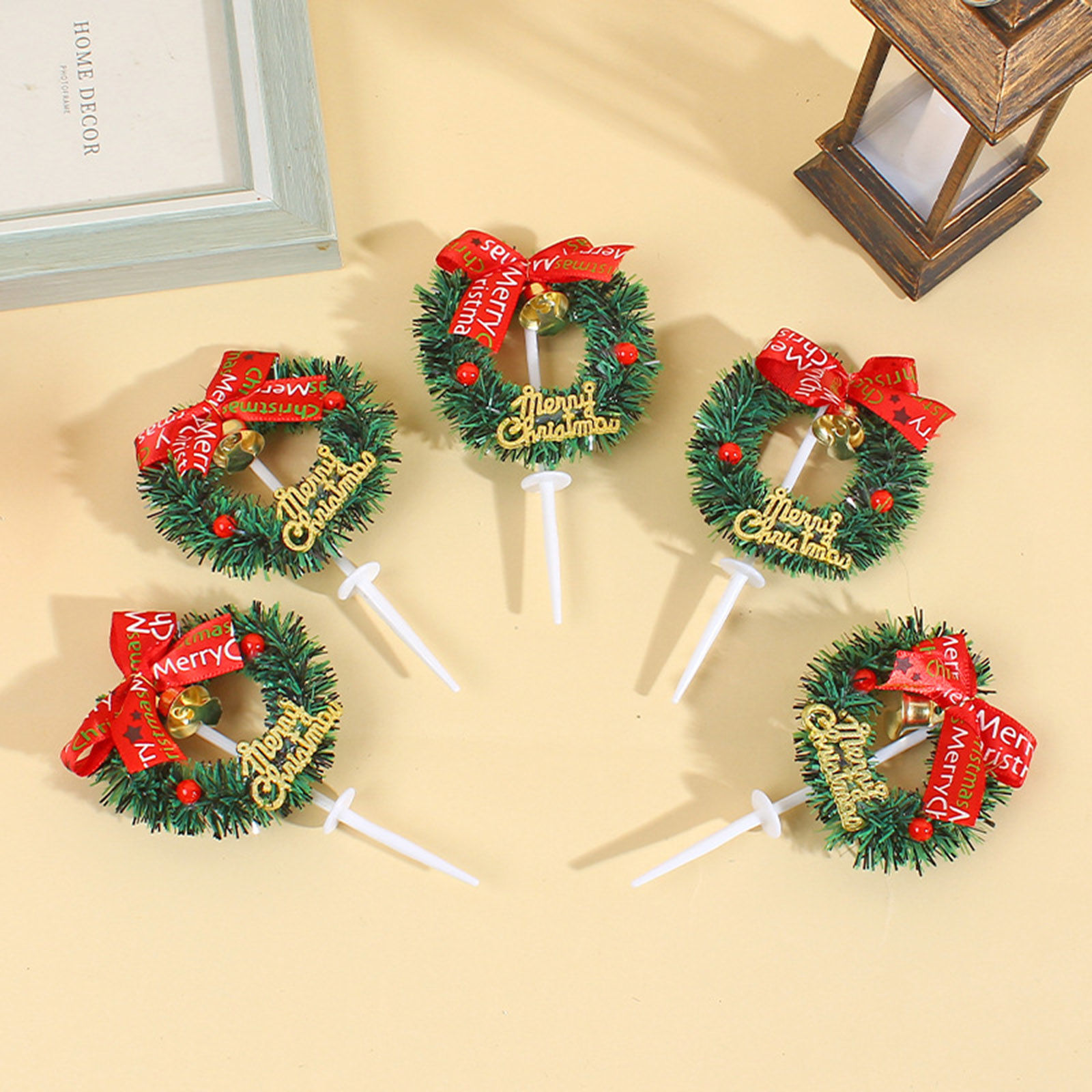 Imagen de Plastic Cupcake Picks Toppers Christmas Cake Decoration