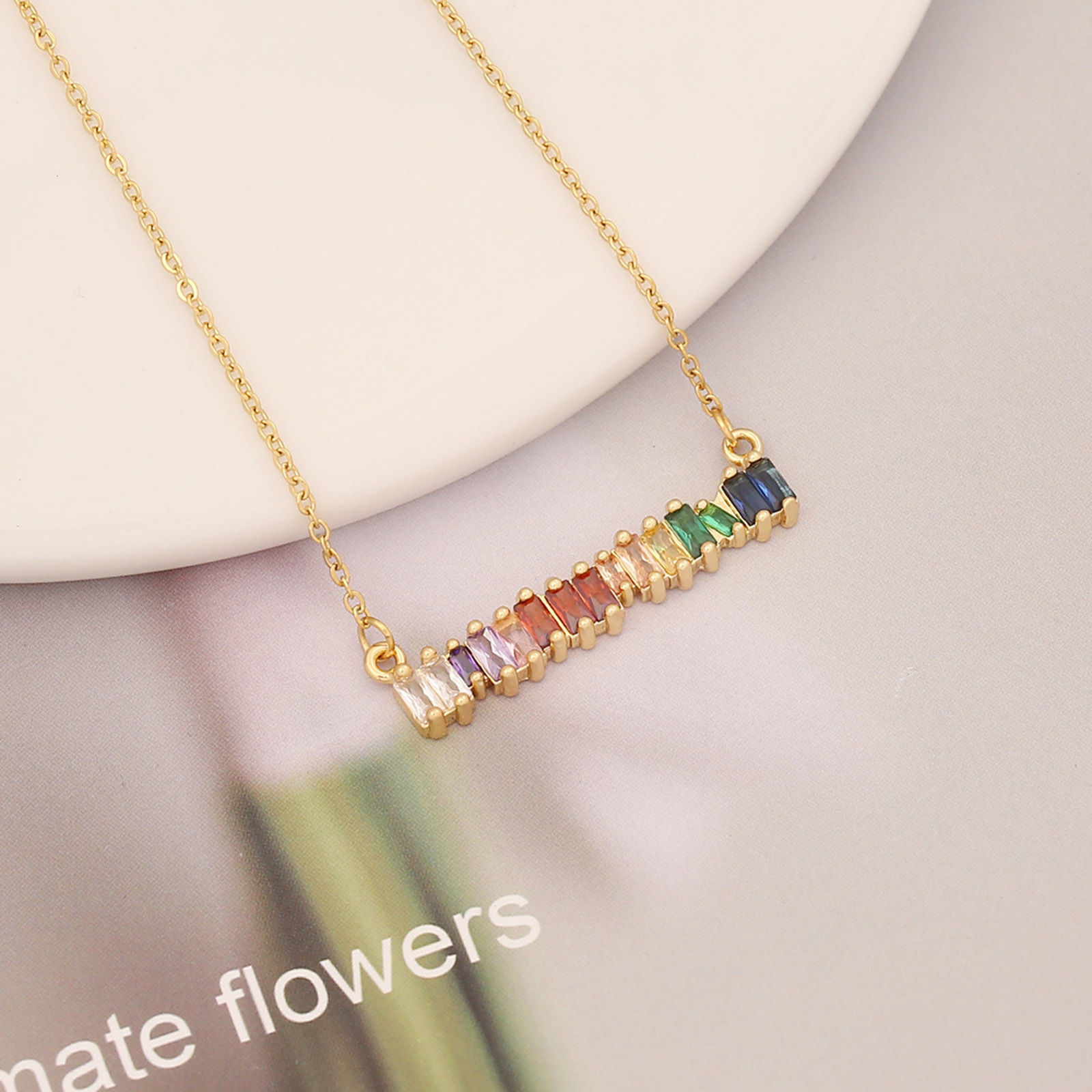 Imagen de Cobre Elegante Collar con Colgante Chapado en Oro Rojo Circón Artificial 1 Unidad
