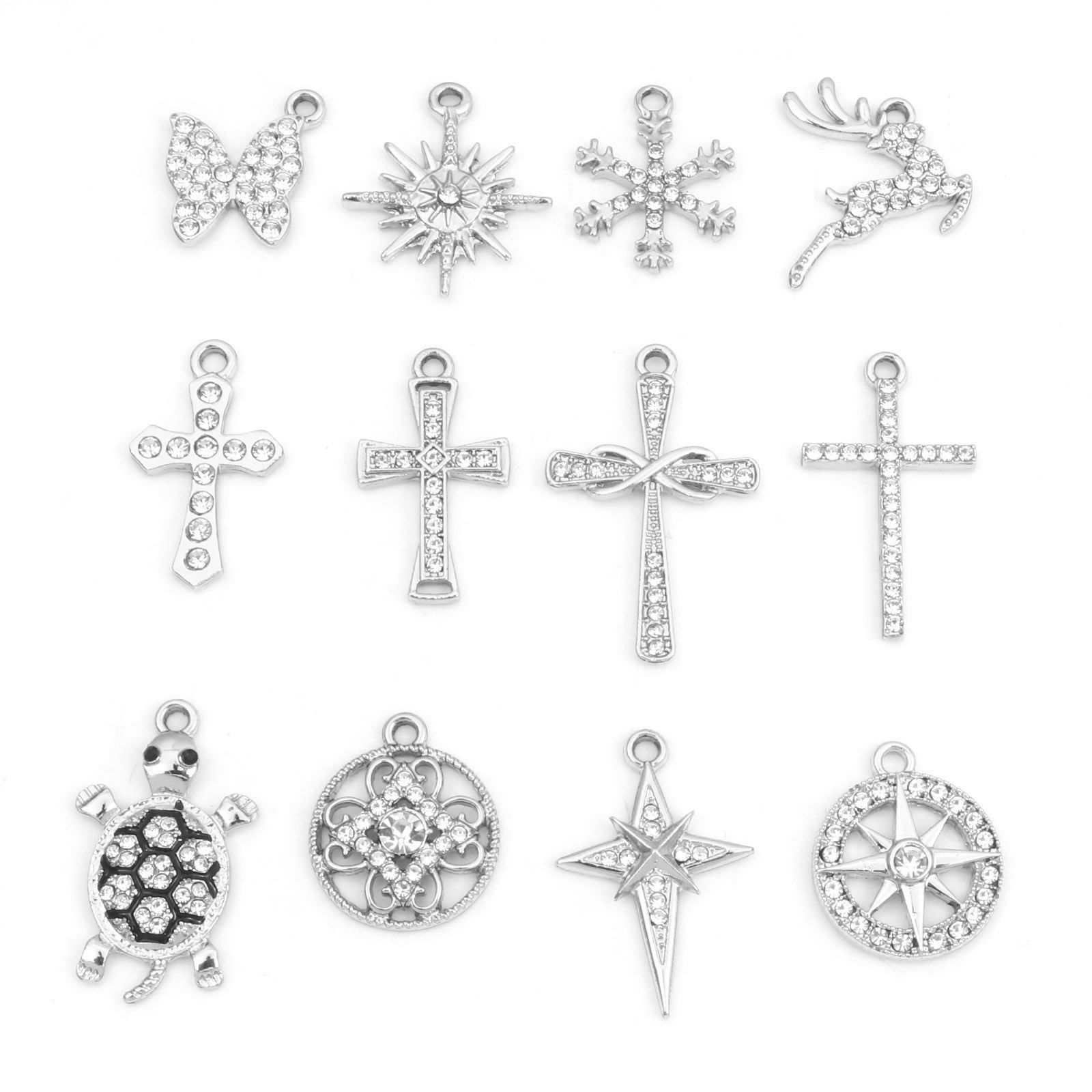 Bild von Zinklegierung Micro Pave Charms Silberfarbe Transparent Strass 10 Stück