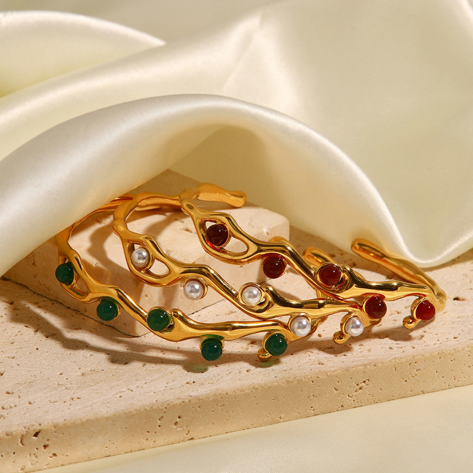 Picture of Eco-friendly Retro Stylish 18K Real Gold Plated 304 Stainless Steel & Gemstone Wave Open Cuff Bangles Bracelets For Women 1 Piece