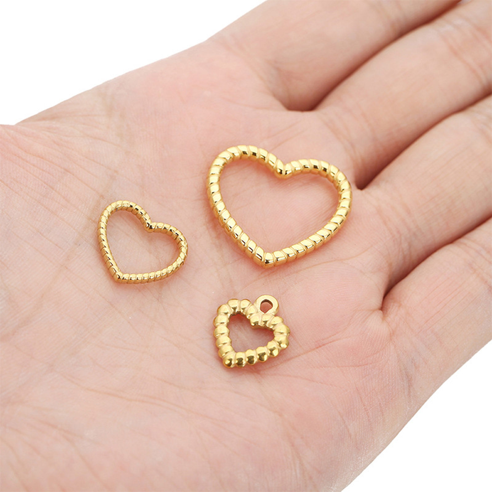 Picture of 304 Stainless Steel Charms Heart Texture